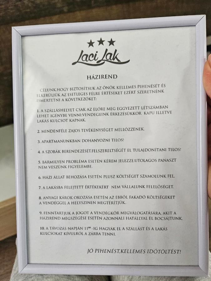 Laci Lak Oradea Eksteriør billede